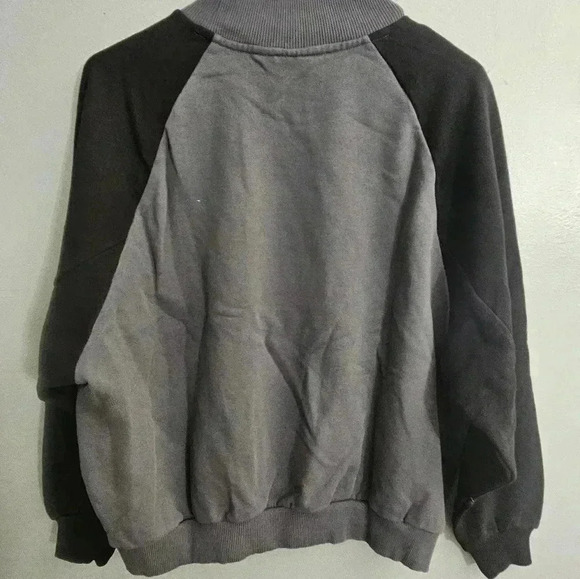 Quicksilver long-sleeved gray & black medium - Picture 6 of 9